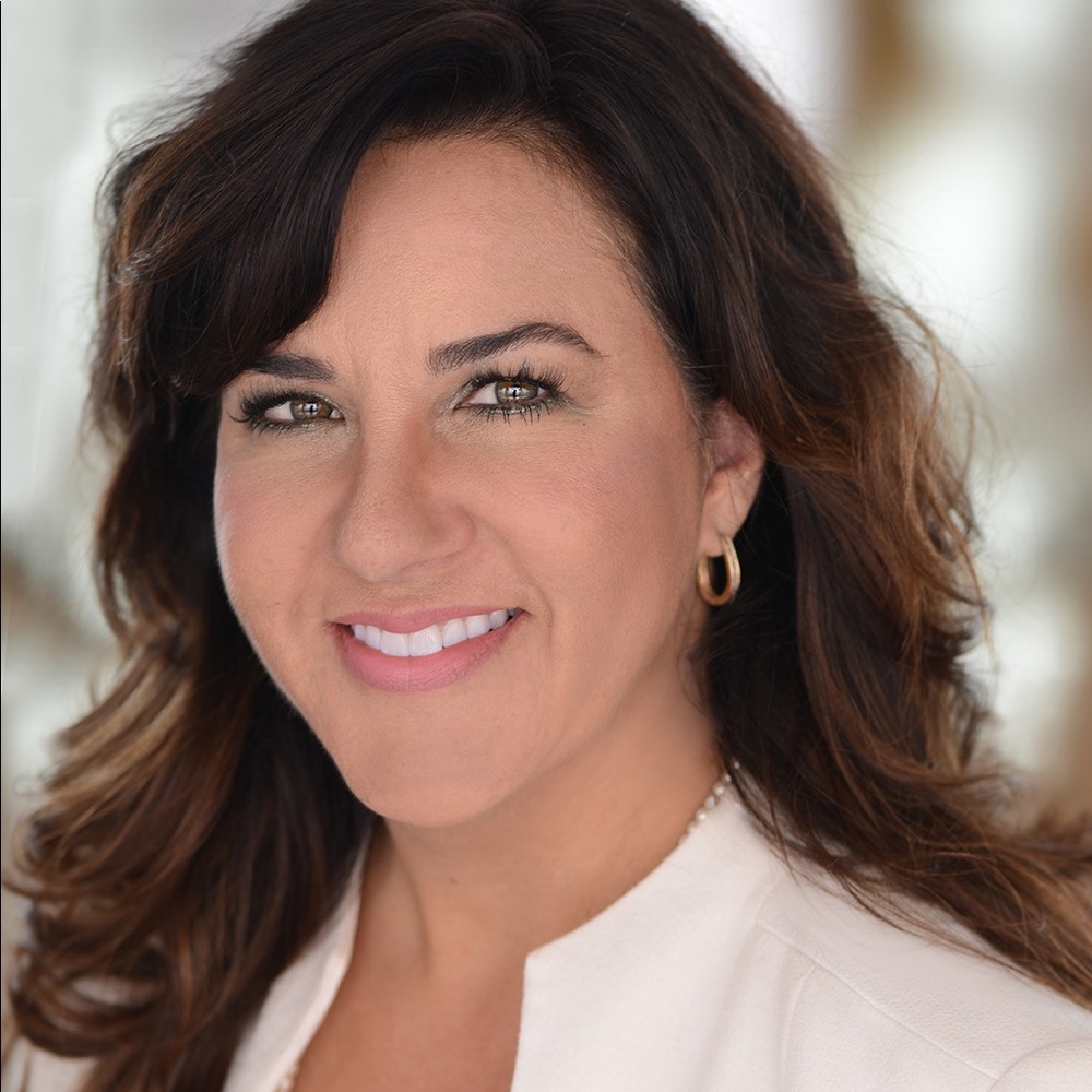 Meet your Posher, Dessiree